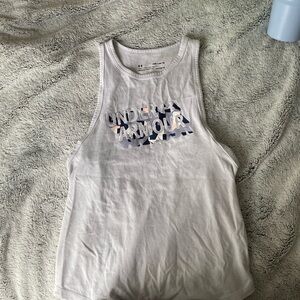 Gray open side under Armour tank top